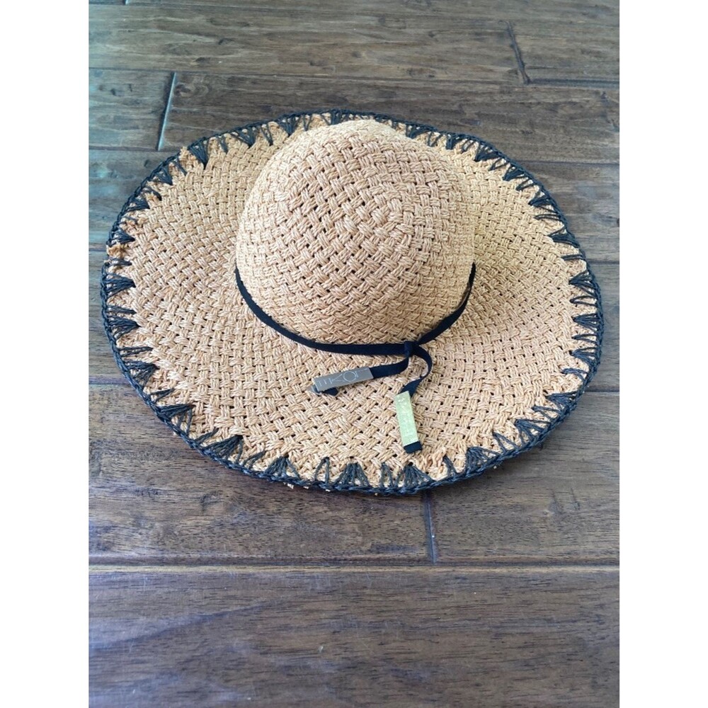 Volcom Floppy Hat M/L 100% Straw Wide Brim Boho Surf Festival Sun Hat